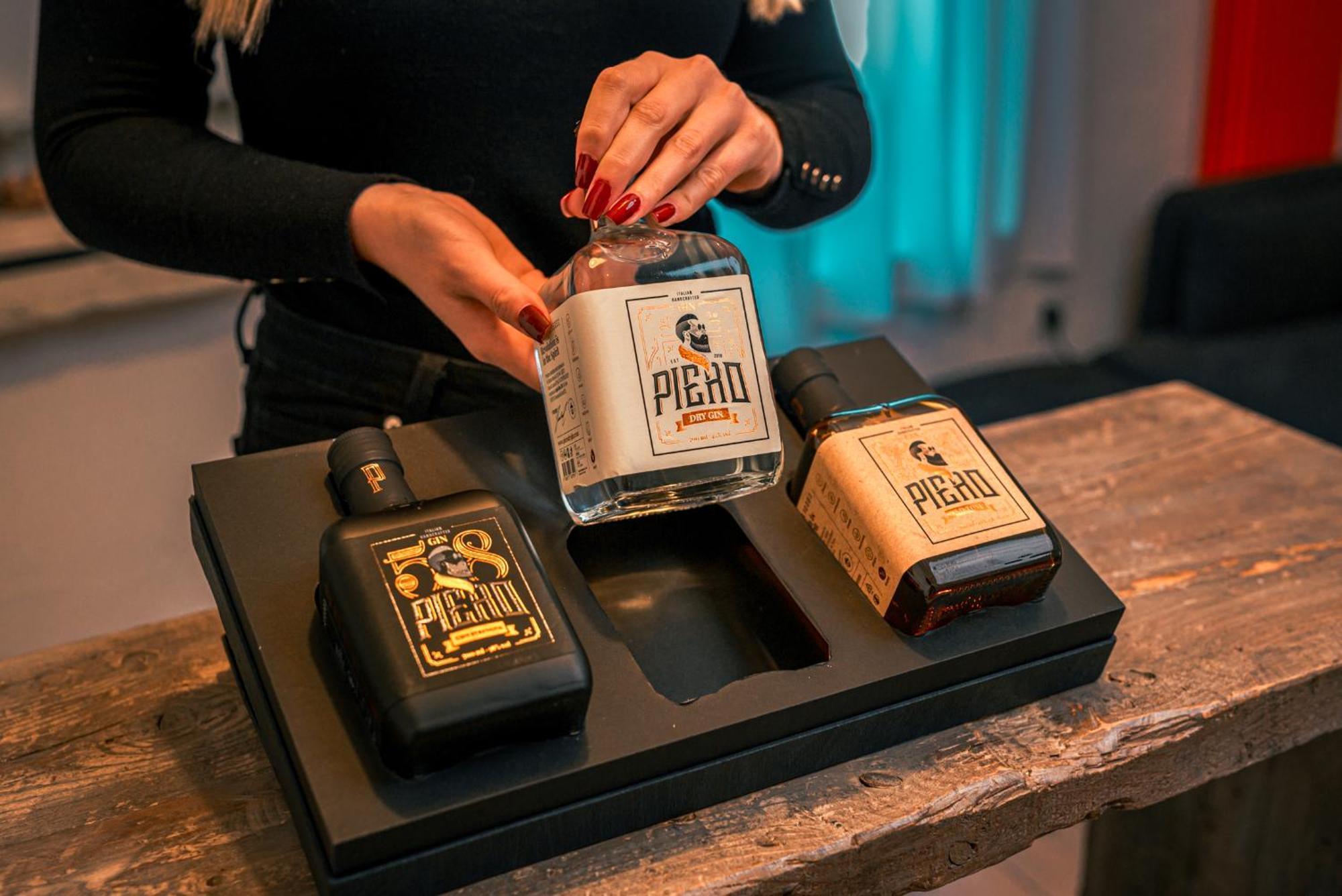 Piero Dry Gin Apartment *